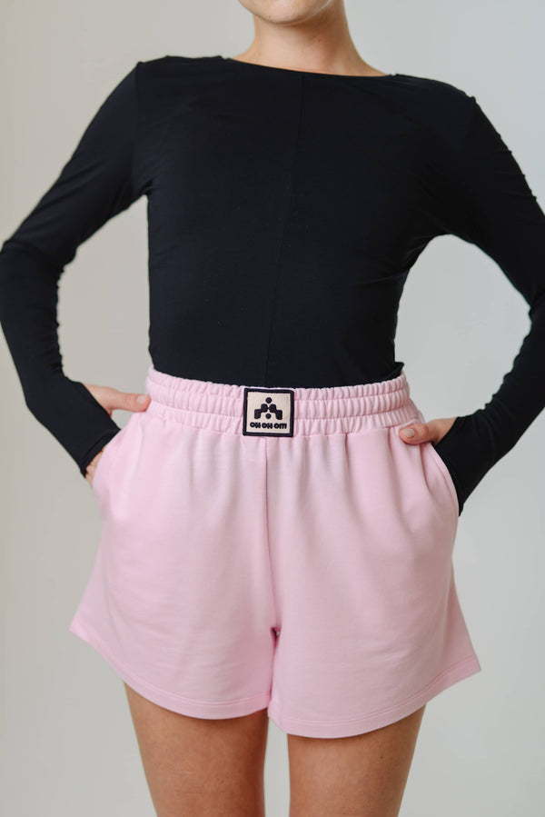 TECH SHORTS RELAXED FIT FRONT LABEL candy