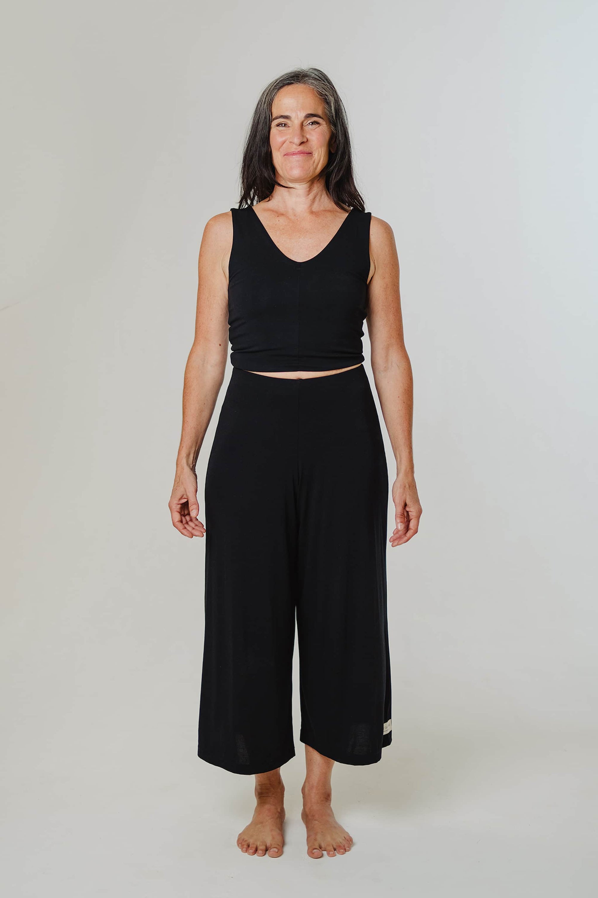 CROPPED WIDE LEG PANTS